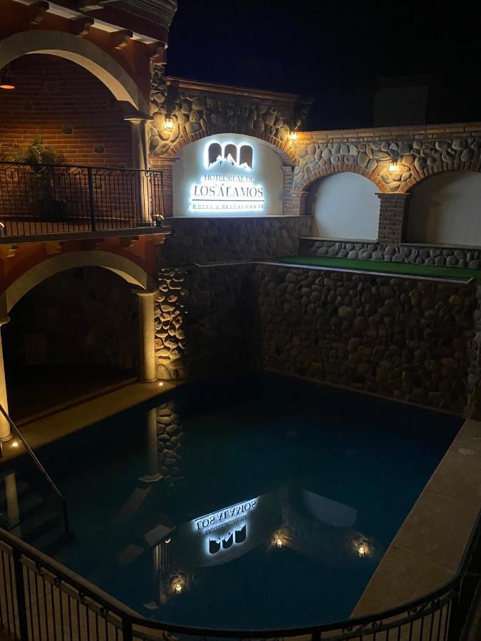 Hotel Real De Los Alamos Luaran gambar