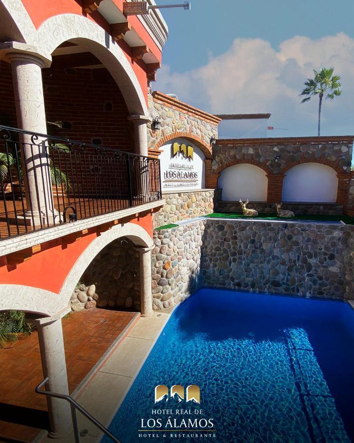 Hotel Real De Los Alamos Luaran gambar