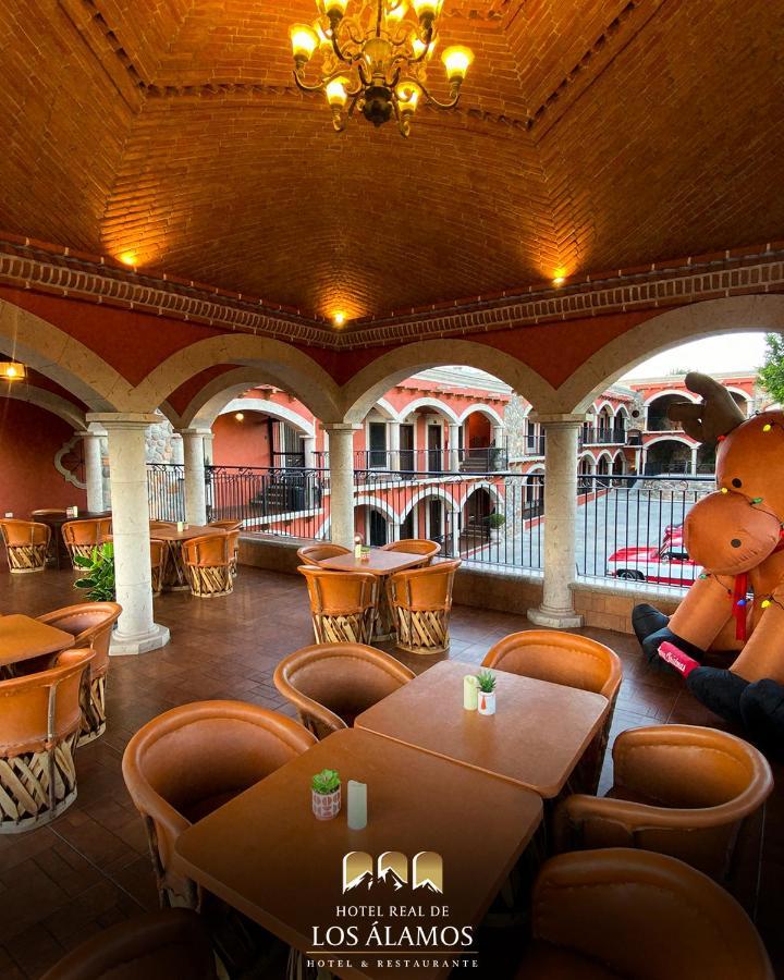 Hotel Real De Los Alamos Luaran gambar