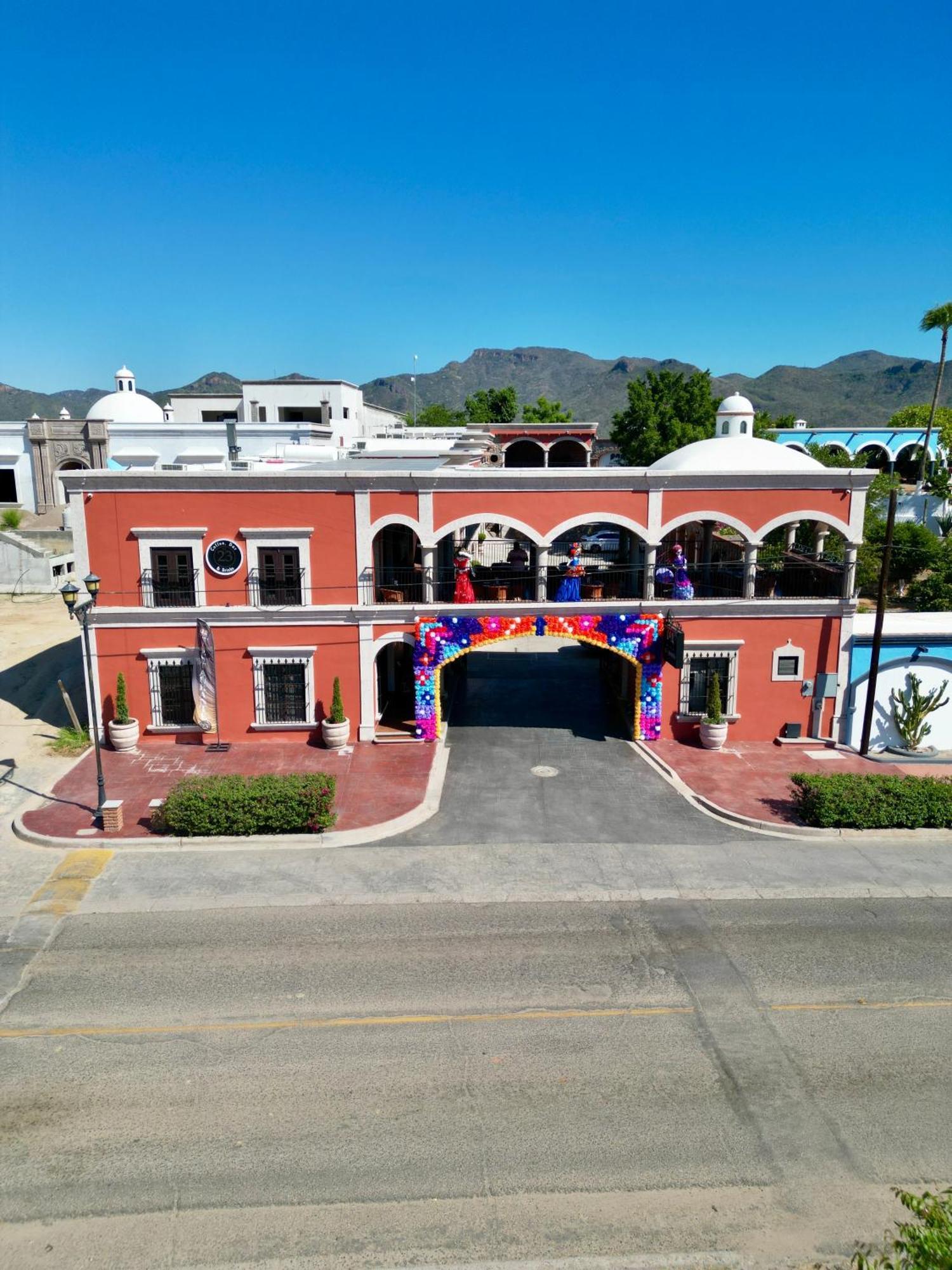 Hotel Real De Los Alamos Luaran gambar